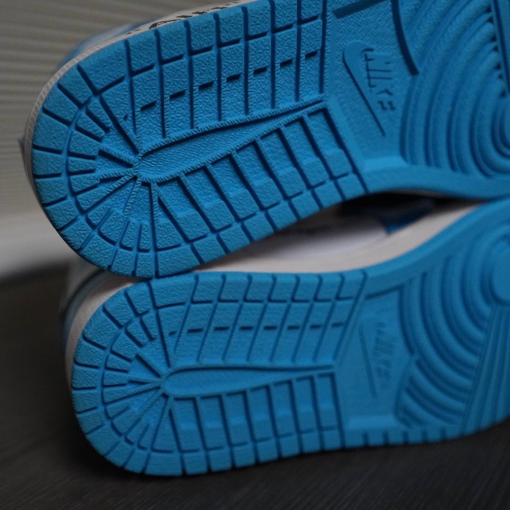 OW Jordan 1 Retro Hi “UNC” (Size 7)