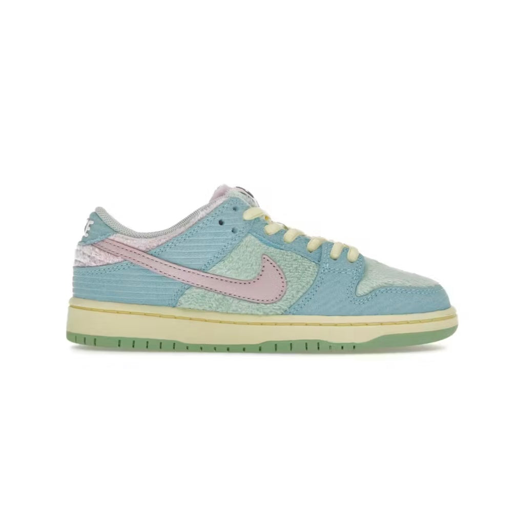 Nike SB Dunk low “Verdy” (PS)(Size 2Y)