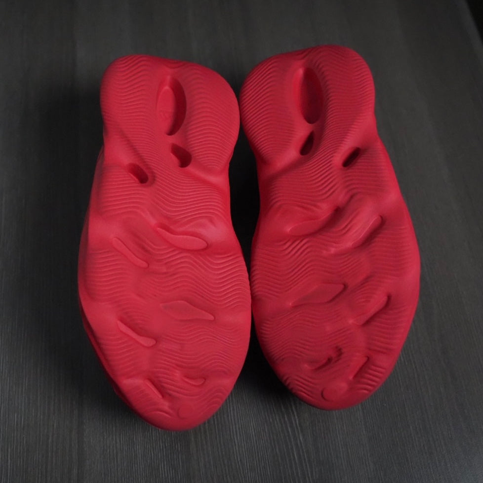 Yeezy FoamRunner “Vermillion” (Size 11)