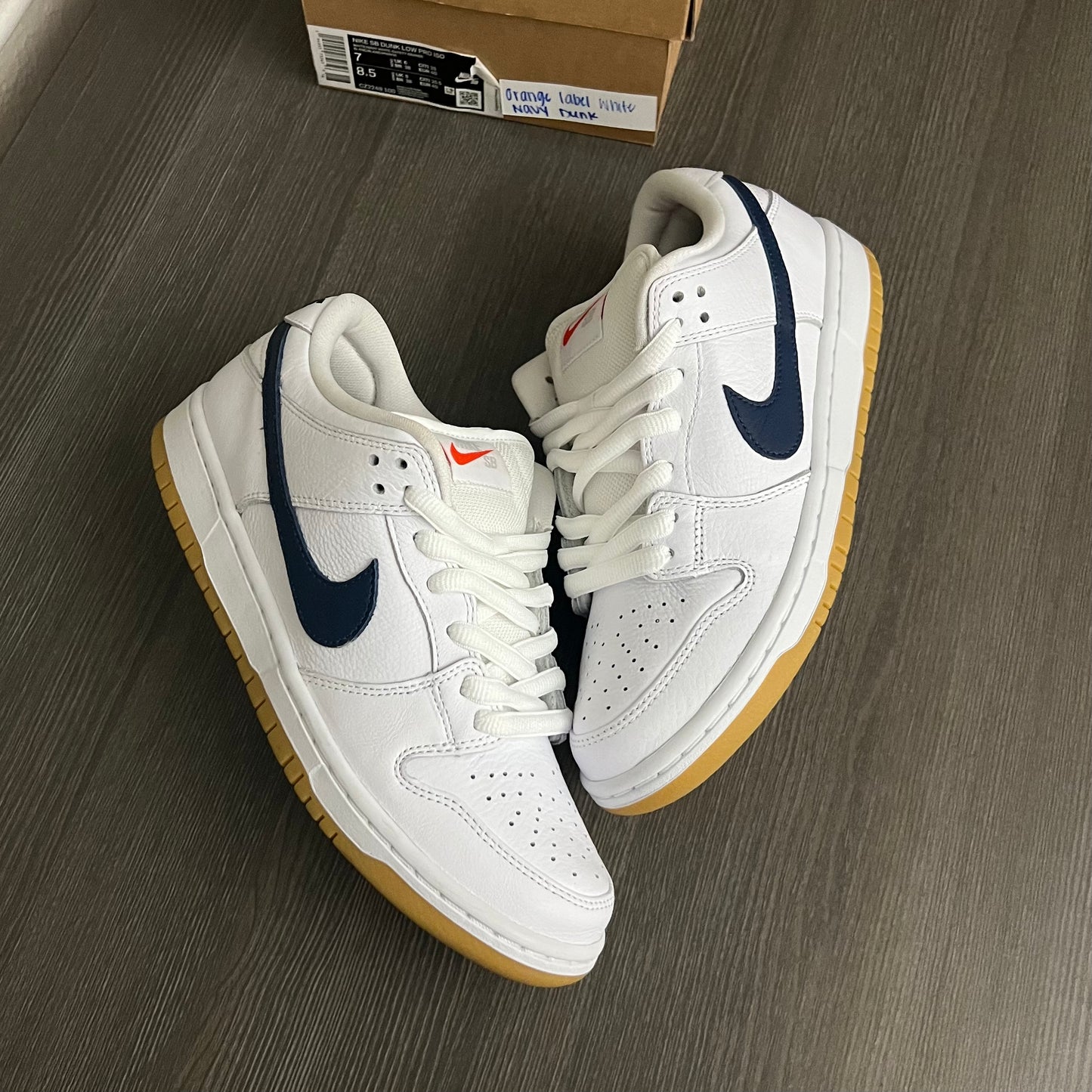 Nike SB Dunk “White/Navy” (Size 7)