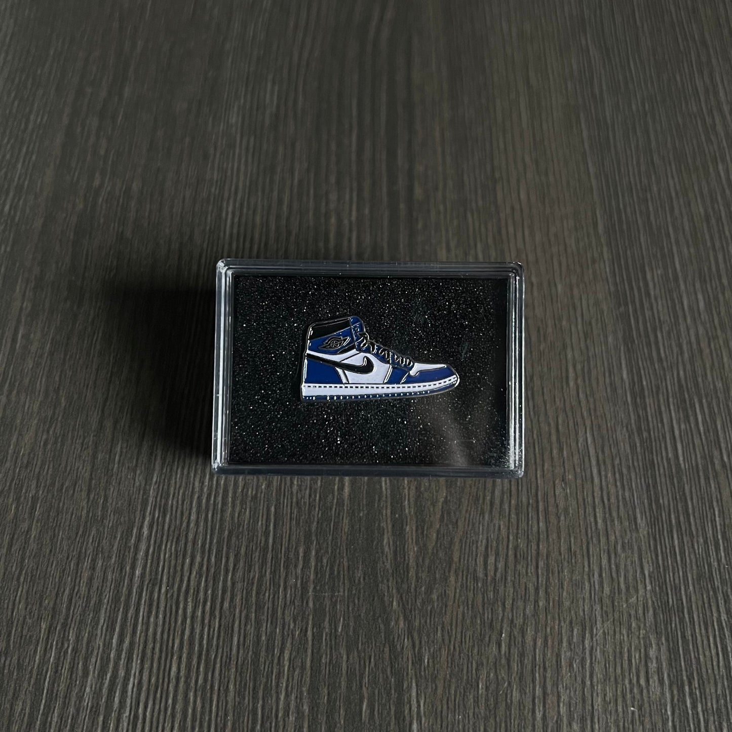 Sneaker Enamel Pin #8