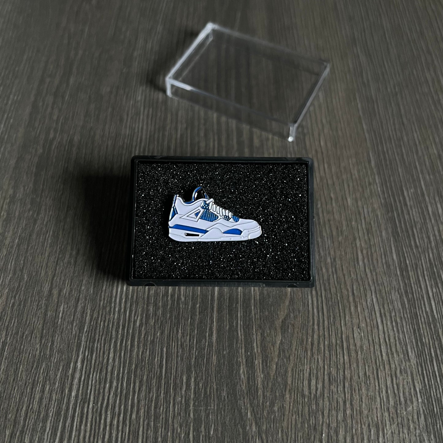 Sneaker Enamel Pin #9