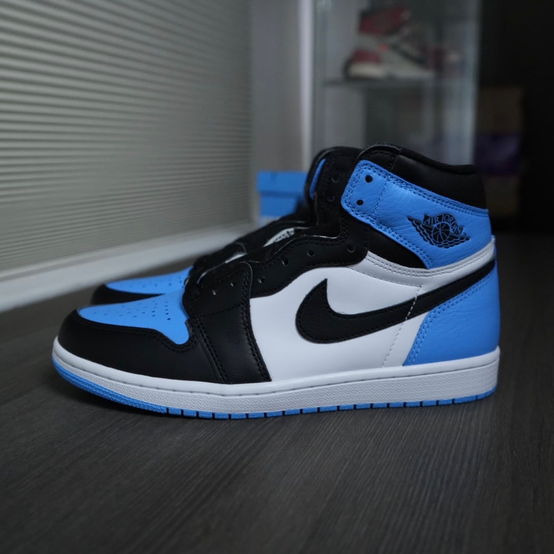 Jordan 1 Retro Hi UNC Toe (Size 8)