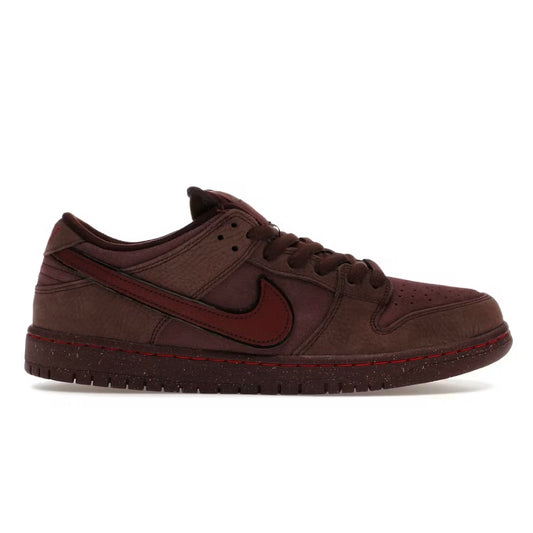 Nike SB Dunk low City of Love “Burgundy” (Size 11)