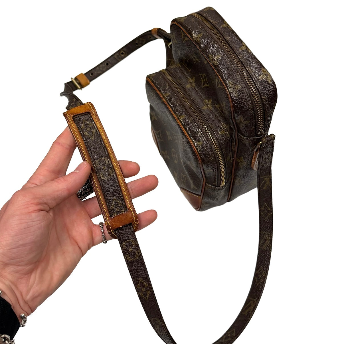 LV Amazone Shoulder Bag