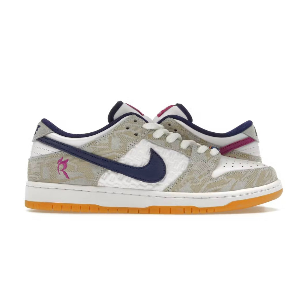 Nike SB Dunk low “Rayssa Leal” (Size 10.5)