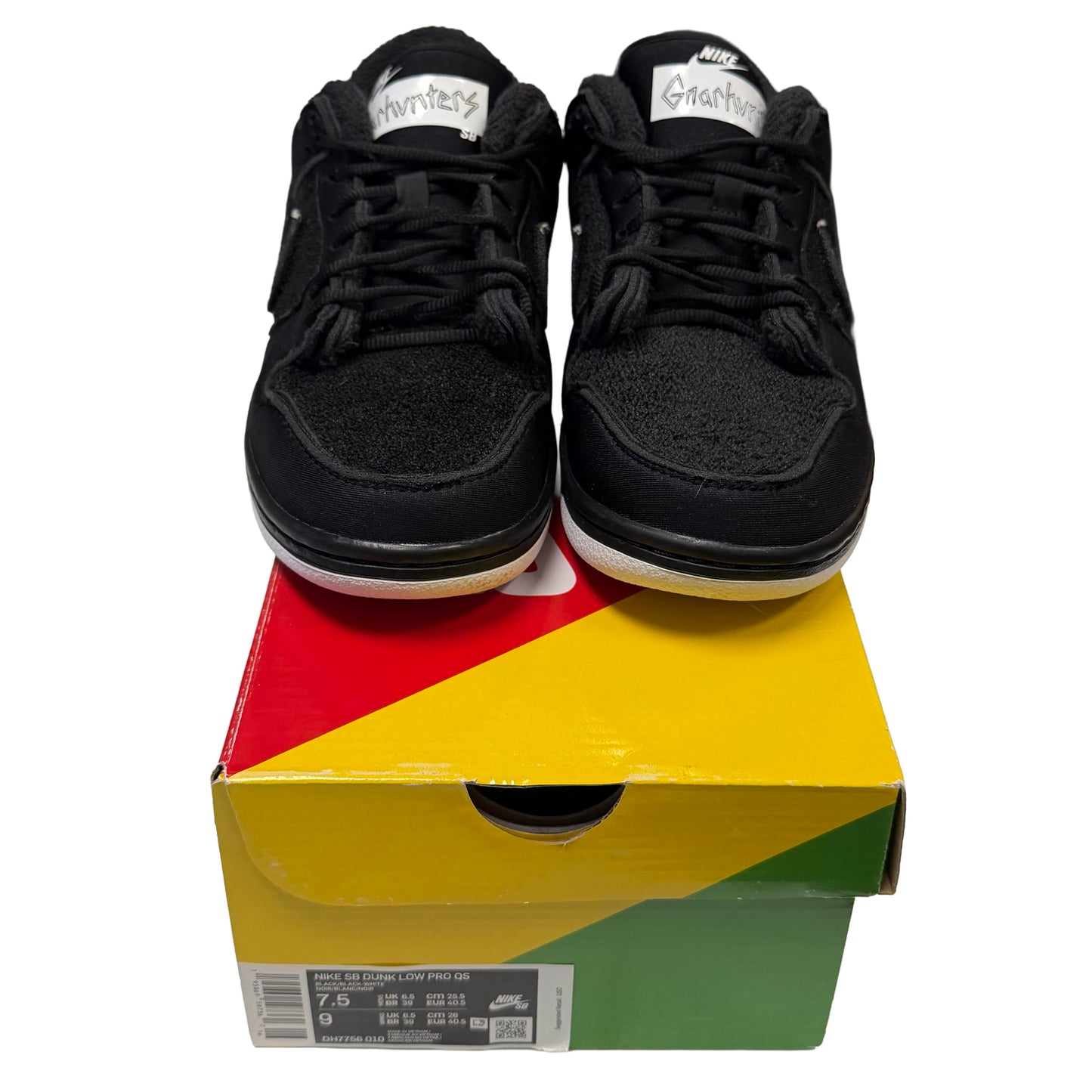 Nike SB Dunk low “Gnarhunters” (Size 7.5)