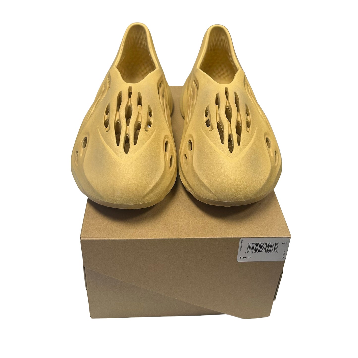Yeezy Foam RNNR Desert Sand (Size 11)