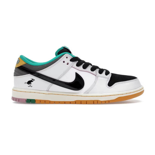 Nike SB Dunk low “CSEF” (Size 11)