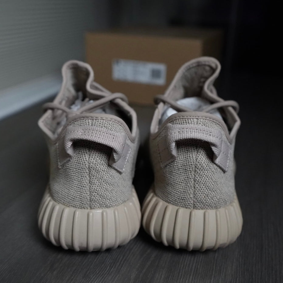 Oxford Tan Yeezy 350 (Size 10)