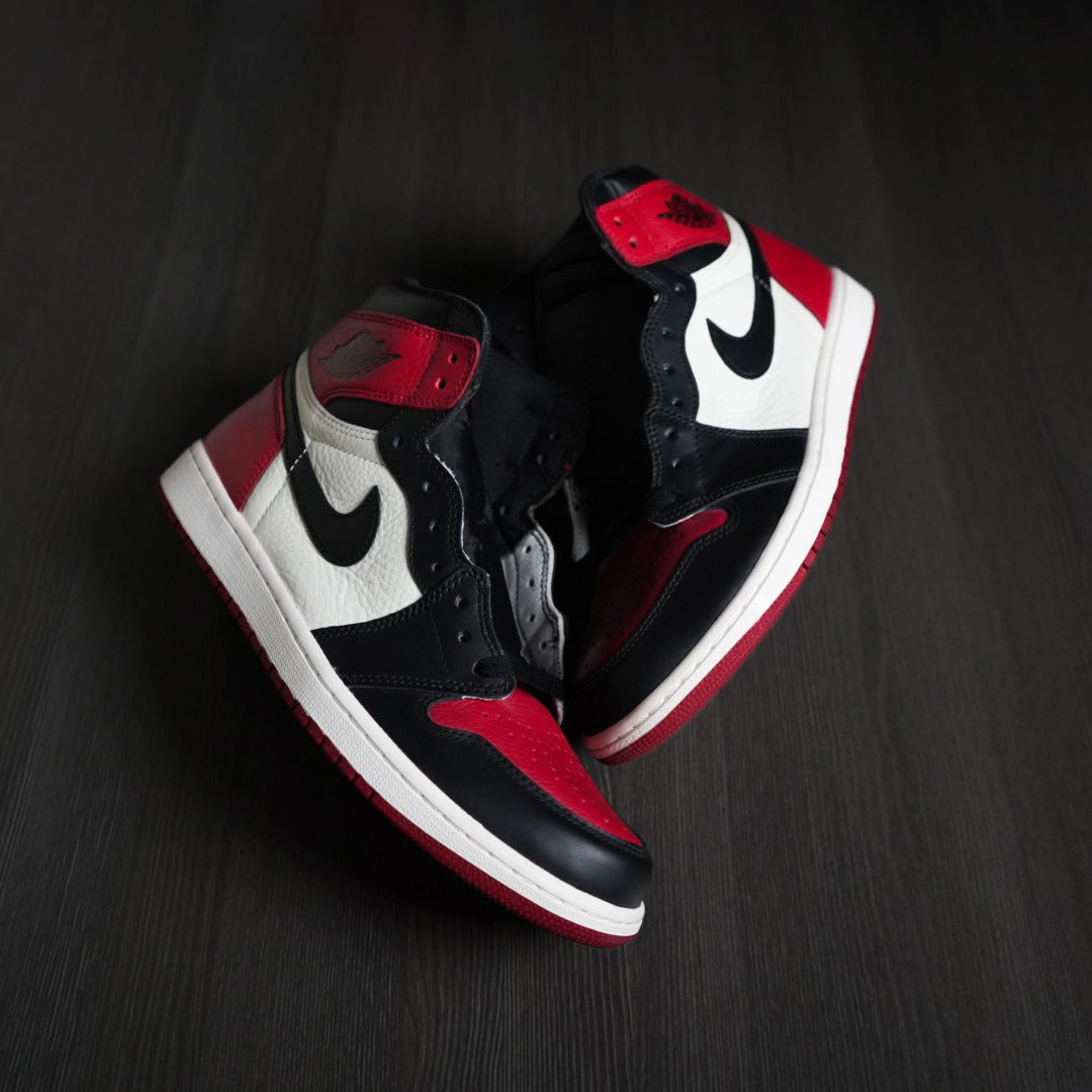 Bred Toe Jordan 1 Retro Hi (Size 10.5)