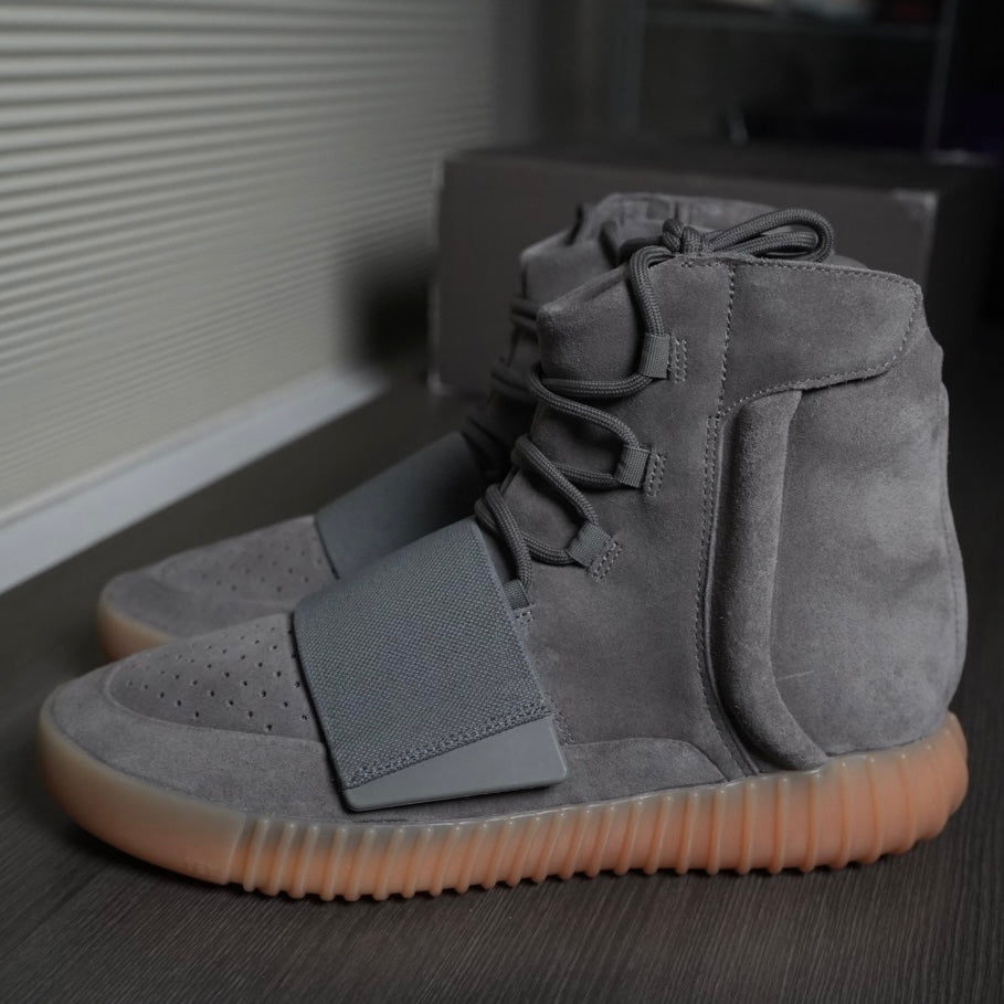 Yeezy 750 “Light Gum Glow in the Dark” (Size 10)