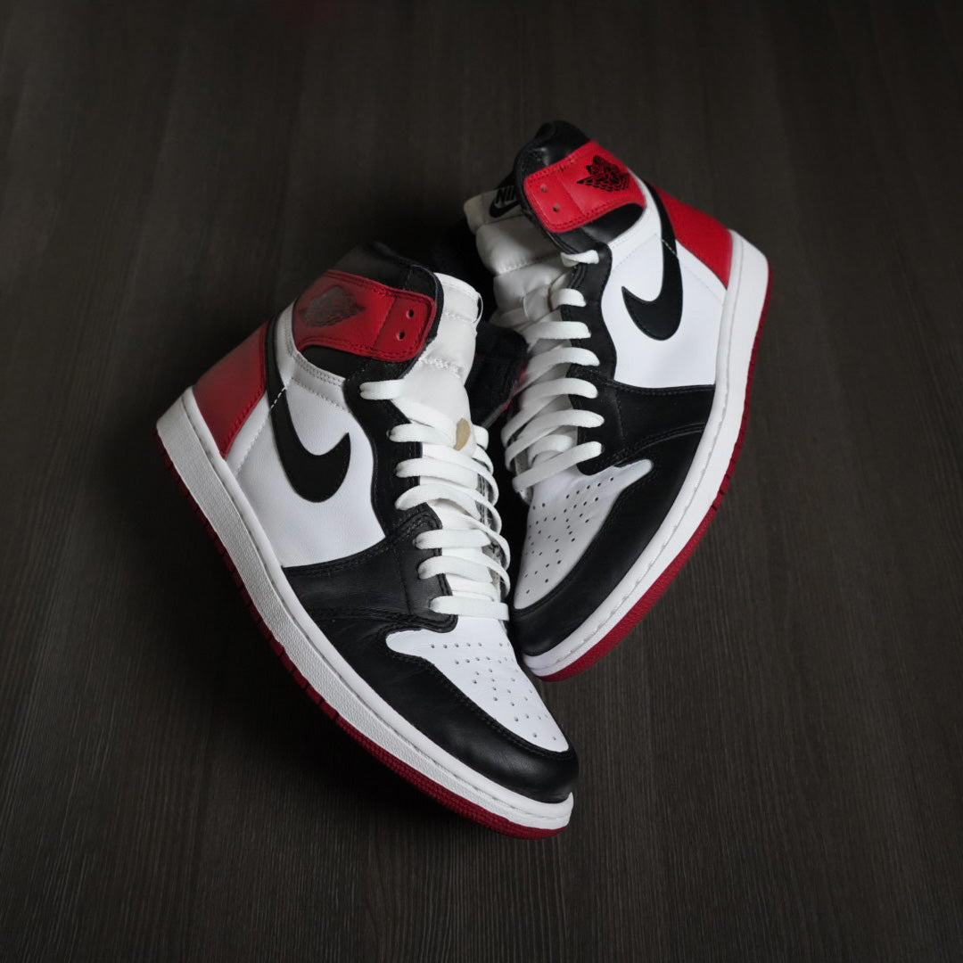 Black Toe Jordan 1 Retro Hi (Size 10)