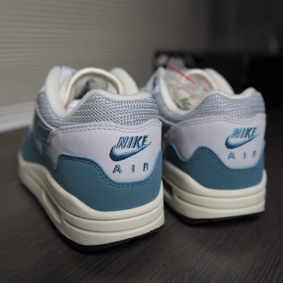 Patta Aqua Noise Air Max 1 (Size 7)