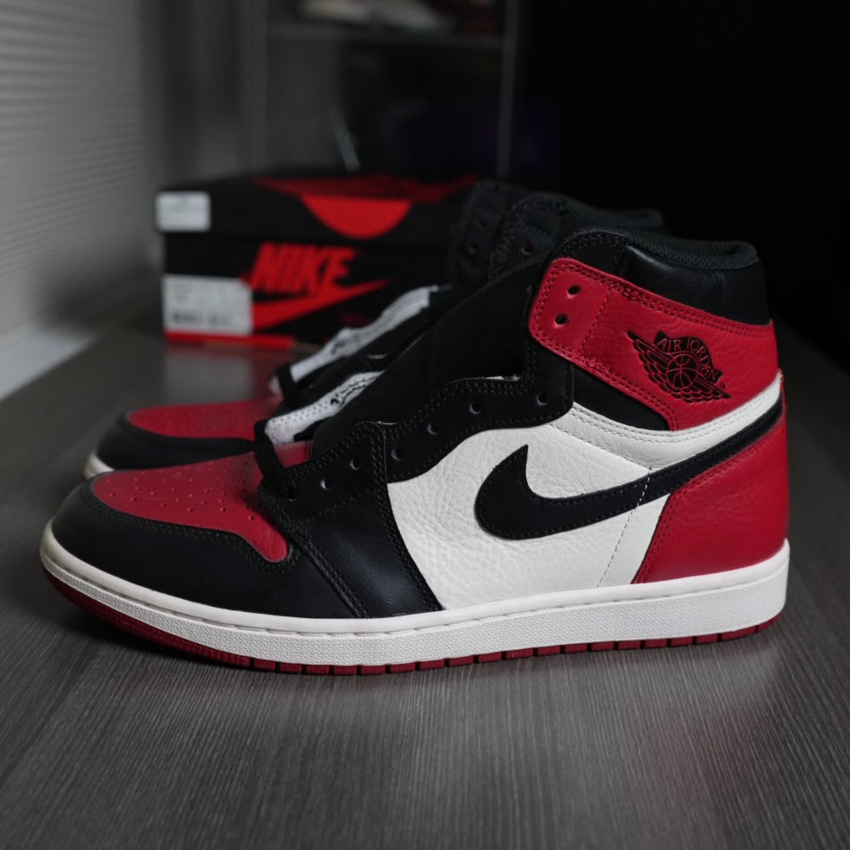 Bred Toe Jordan 1 Retro Hi (Size 10.5)