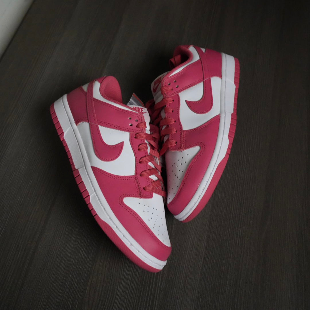 Nike dunk low “Archeo Pink” (Size 9W)